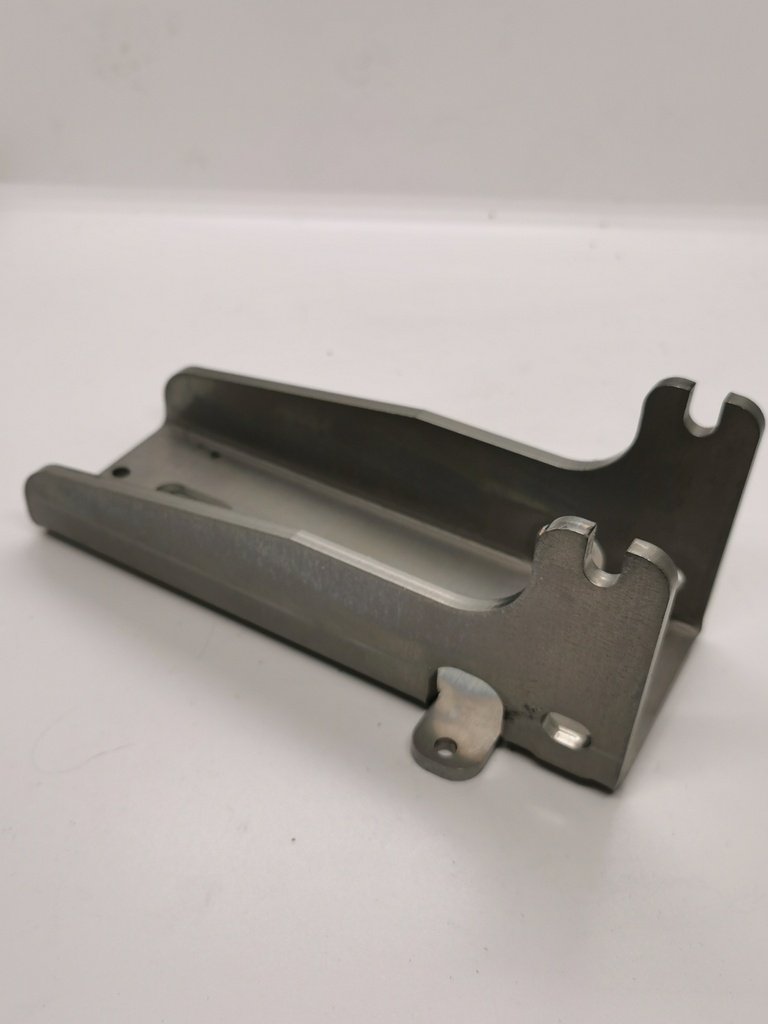 Mounting shoe horizontal for 60s posts, 190mm cantilever, for dowelling, mat. steel galvanized